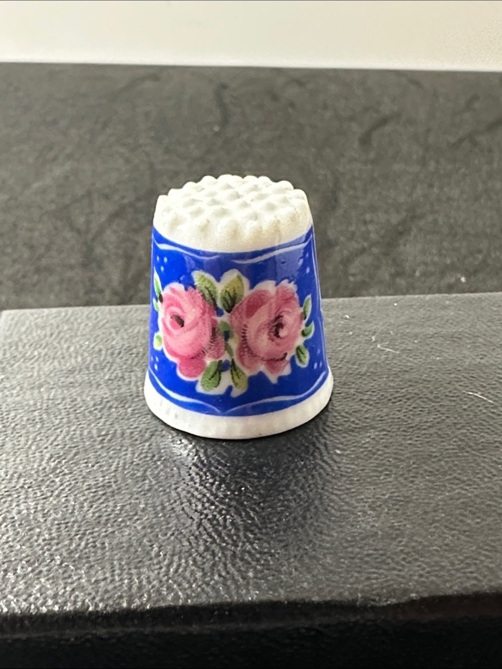 Blue Floral Ceramic Thimble with Pink Rose Motif